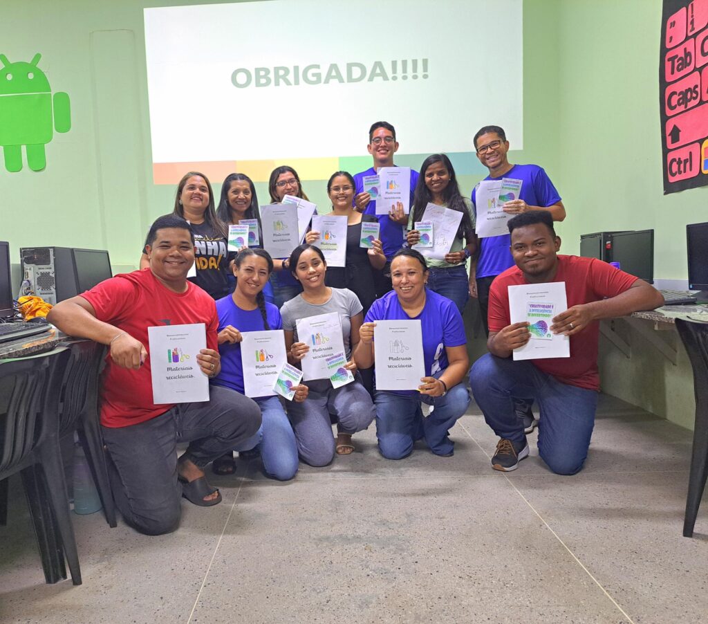 Group of people with certificates.